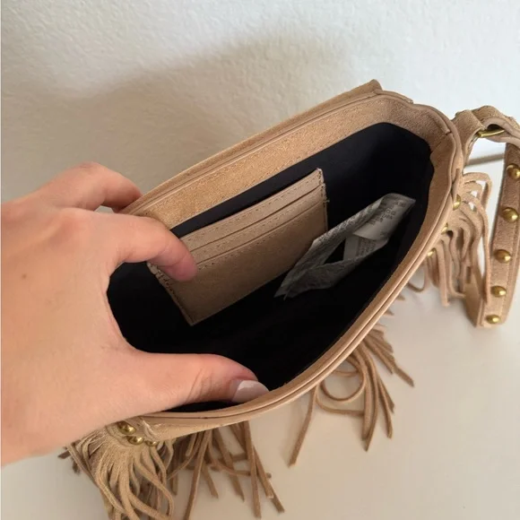 Zara 100% suede leather cringe crossbody bag - Picture 4 of 8